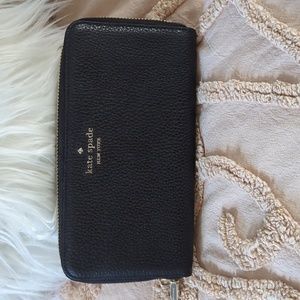 Kate Spade Large Continental wallet